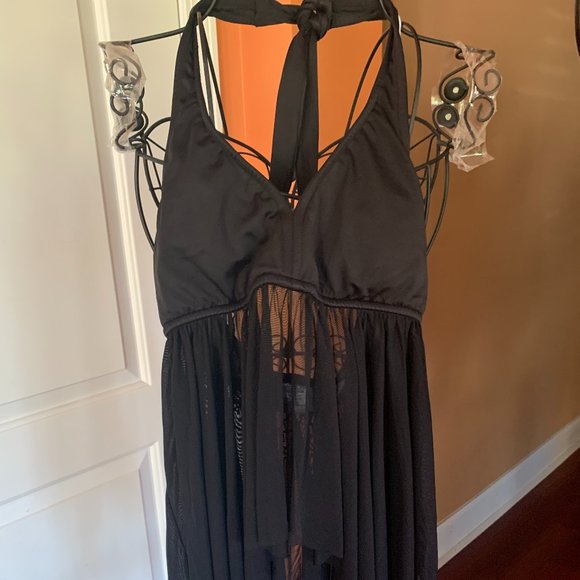 Venus Black Swim Top - Picture 2 of 5